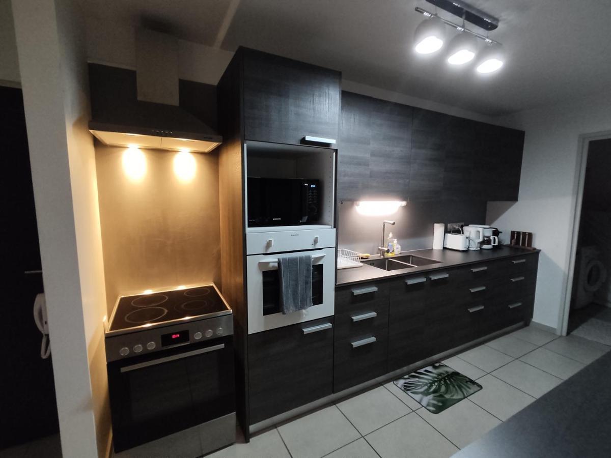 Elegant F3 A La Villa Stencer, Papeete, Calme Climatise Et Spacieux ปาเปเอเต ภายนอก รูปภาพ